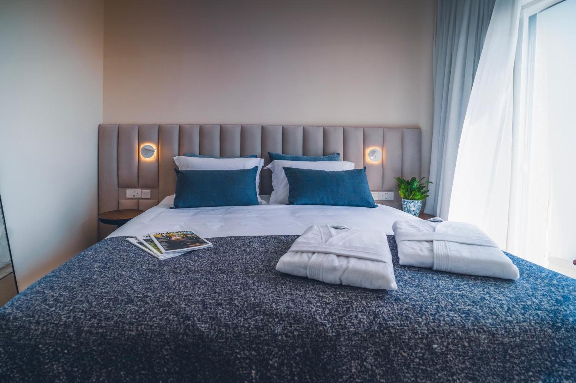 Hotel Wellclub - Wellness Family Experience - Seaview Pafos Zewnętrze zdjęcie