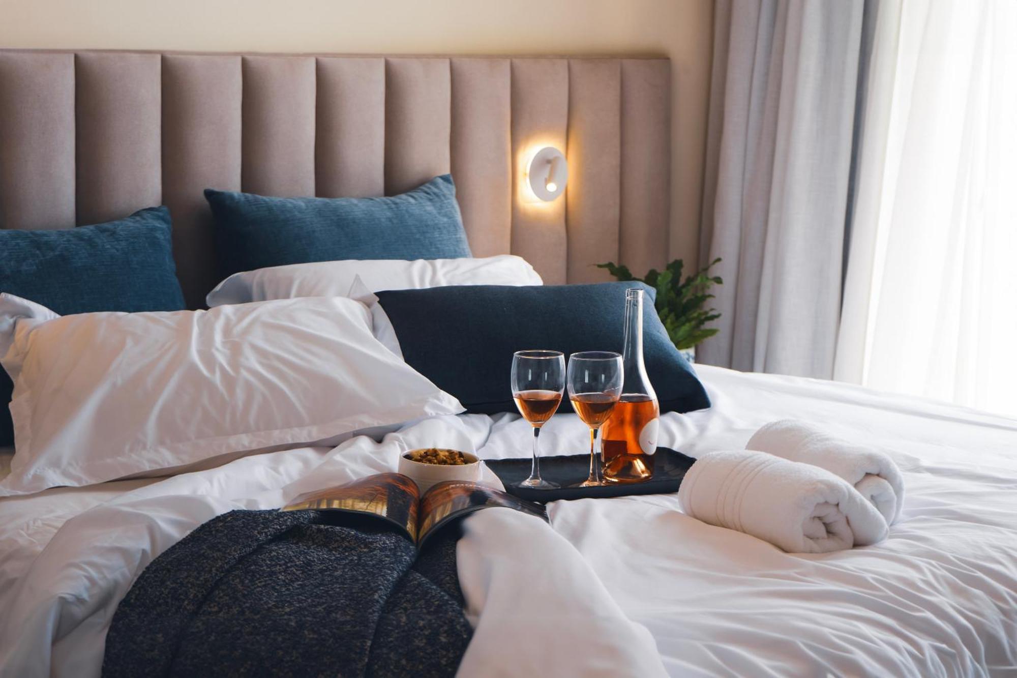 Hotel Wellclub - Wellness Family Experience - Seaview Pafos Zewnętrze zdjęcie