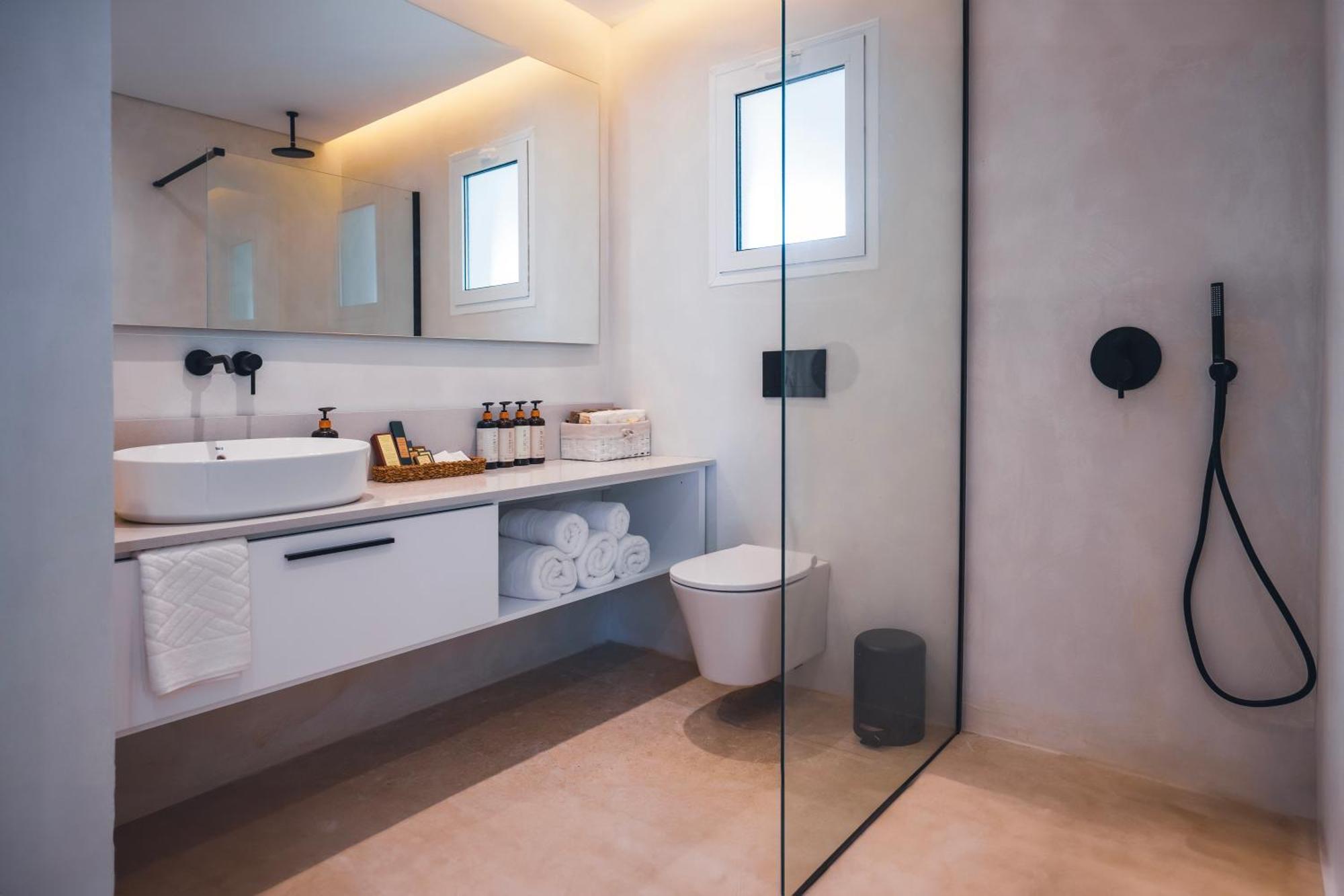 Hotel Wellclub - Wellness Family Experience - Seaview Pafos Zewnętrze zdjęcie