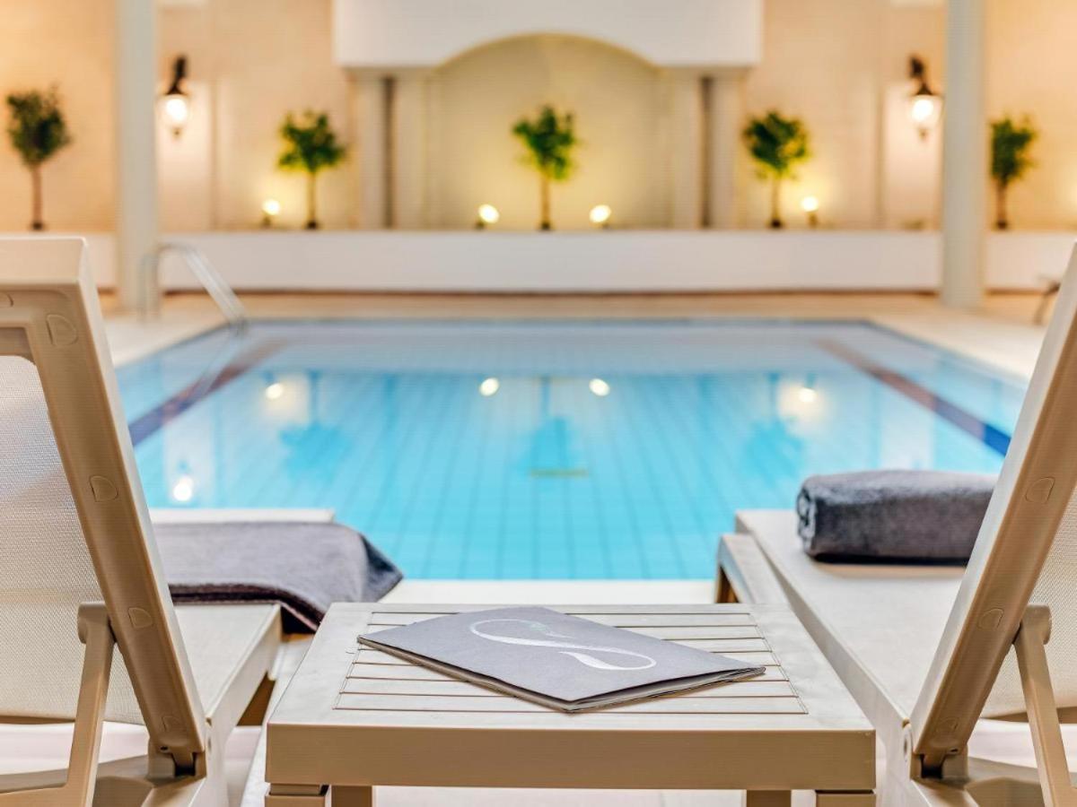 Hotel Wellclub - Wellness Family Experience - Seaview Pafos Zewnętrze zdjęcie