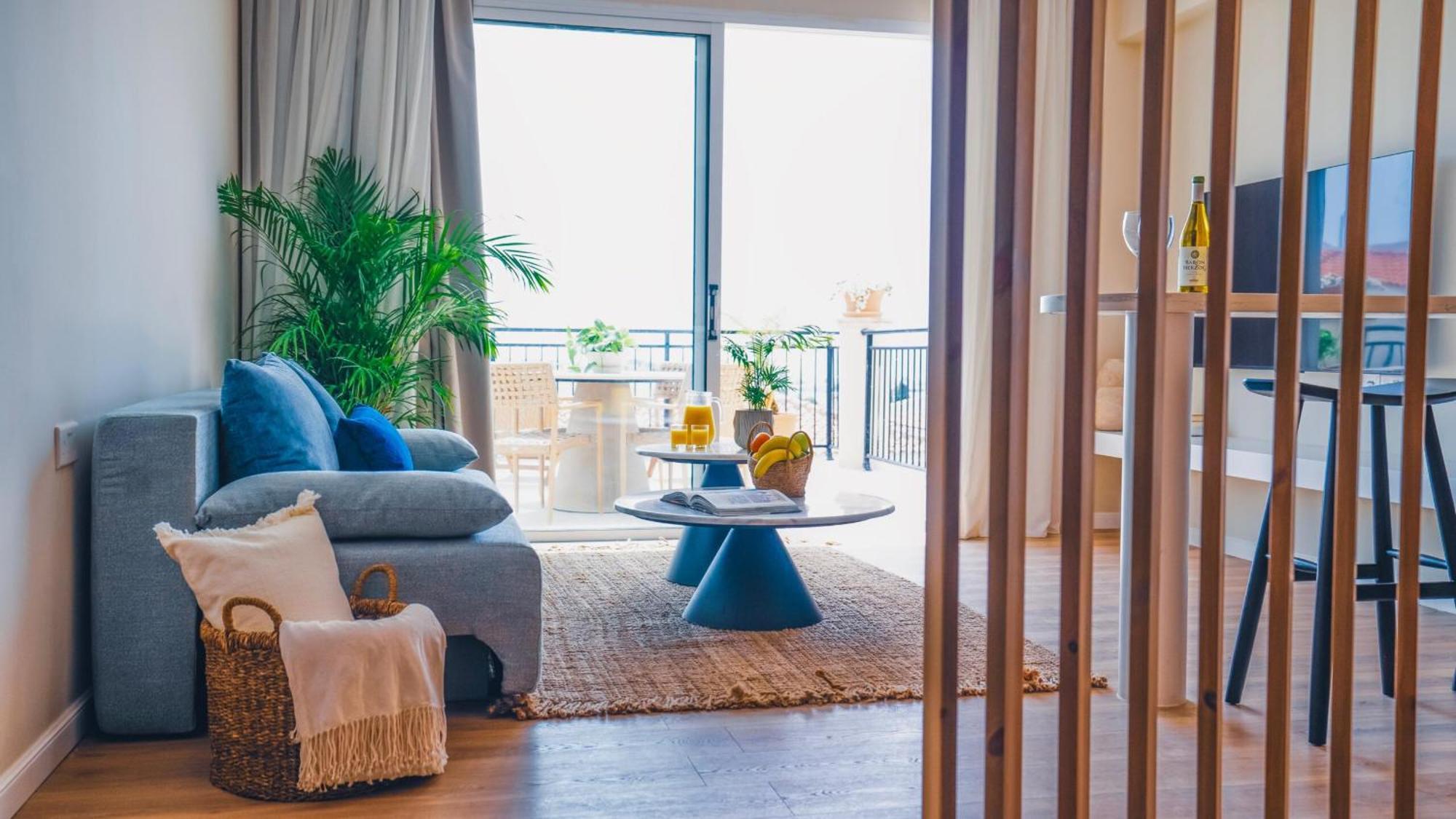 Hotel Wellclub - Wellness Family Experience - Seaview Pafos Zewnętrze zdjęcie